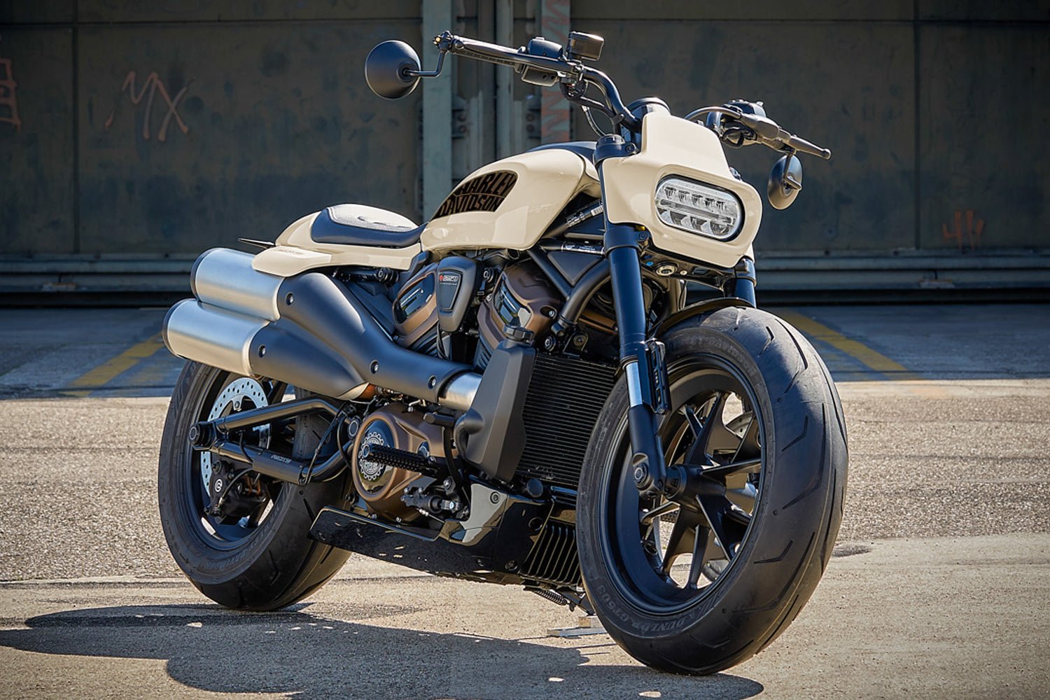 White Shark - Sportster S - Rick's Motorcycles USA - Custom Parts for Harley-Davidson