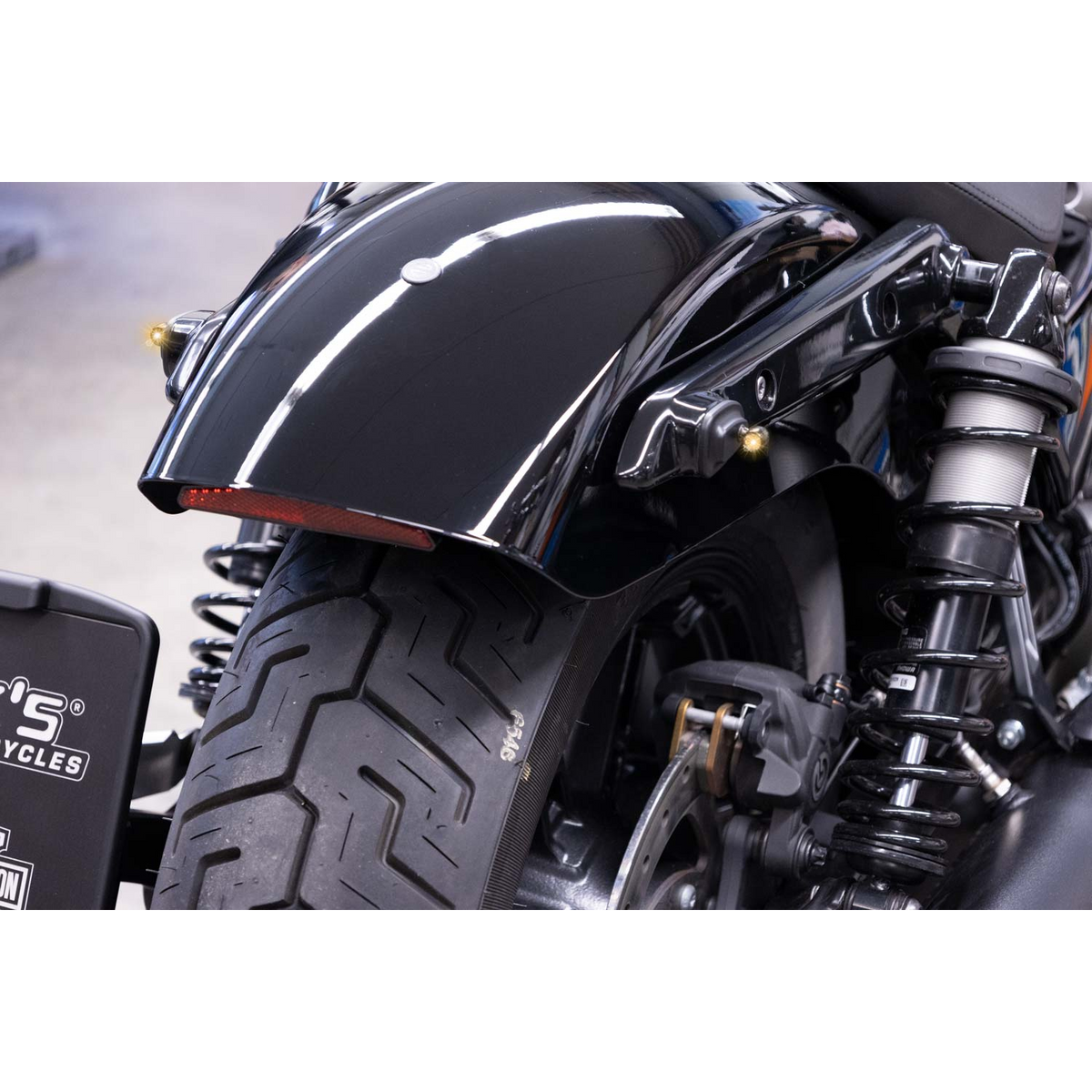 Rick's Slim Rear Indicator Brackets (with Atto DF 3-1) - Nightster 22-up