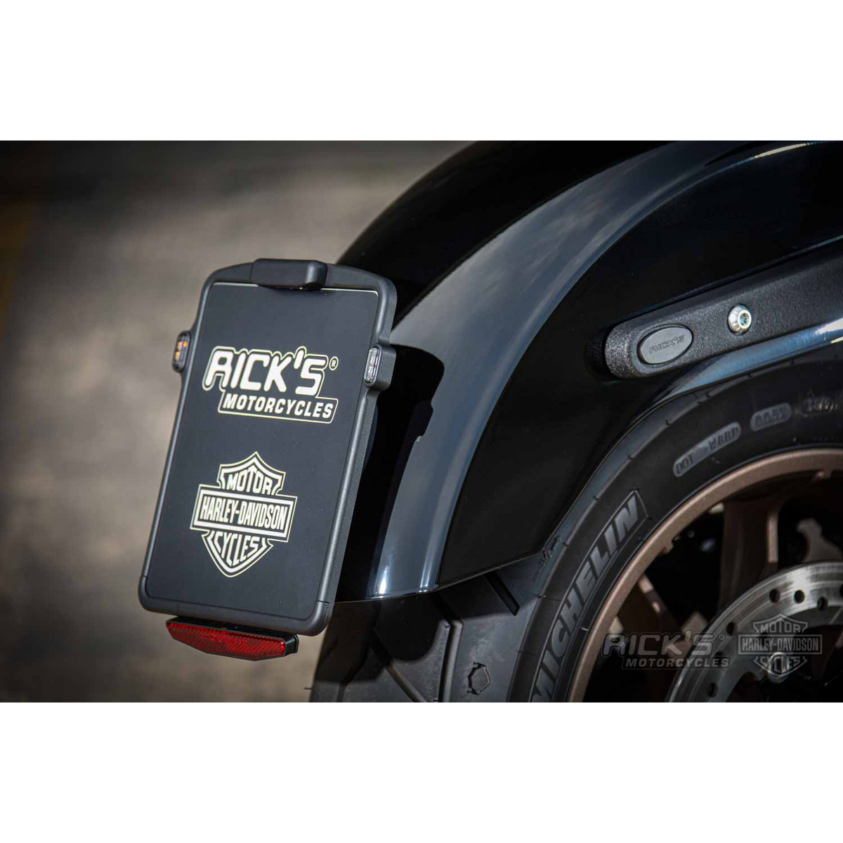 Rick's Reflector Matte Black - Rick's Slide-In License Plate Base