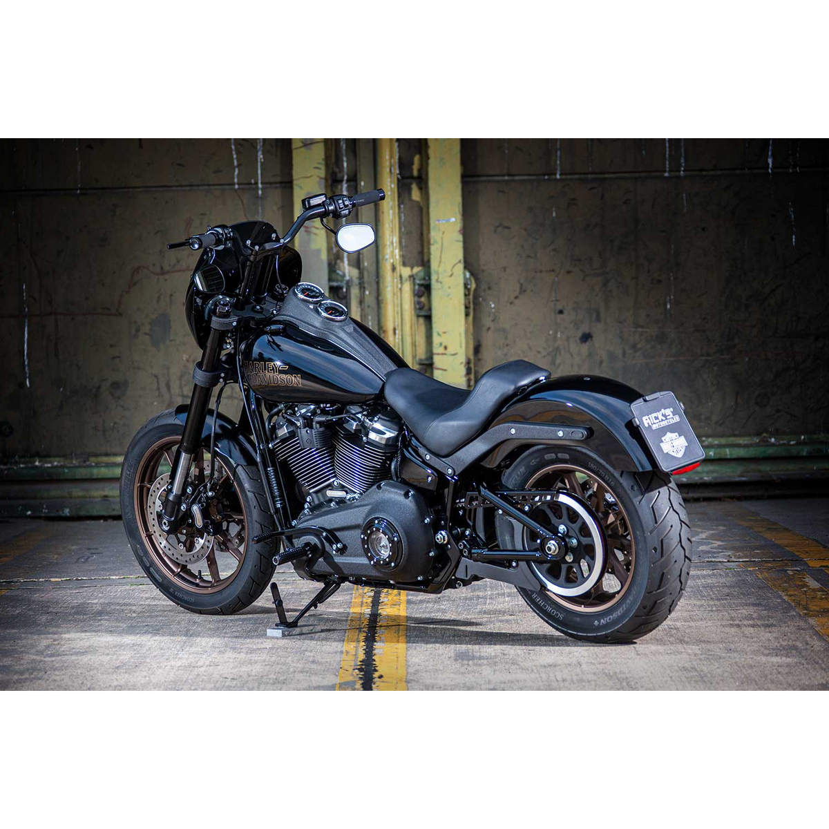 Rick's Reflector Matte Black - Rick's Slide-In License Plate Base