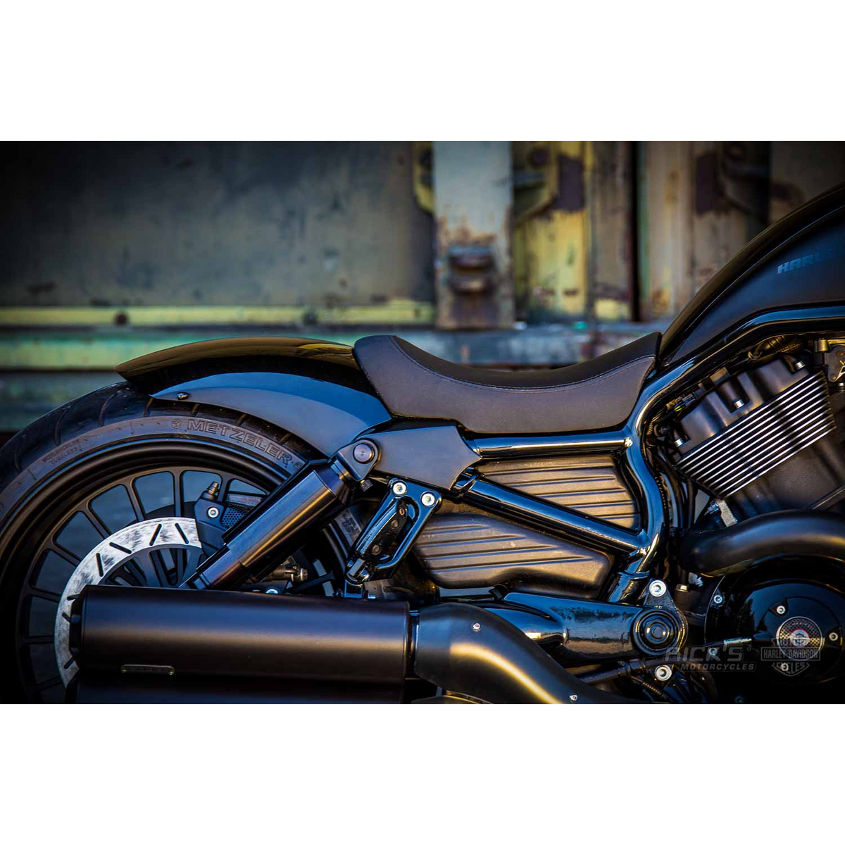 Rick's GRP Rear Fender "Short Cut" - V-Rod 02-17