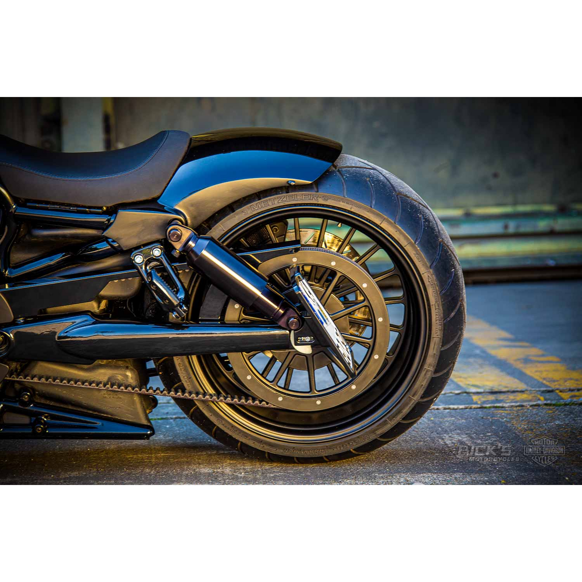 Rick's GRP Rear Fender "Short Cut" - V-Rod 02-17