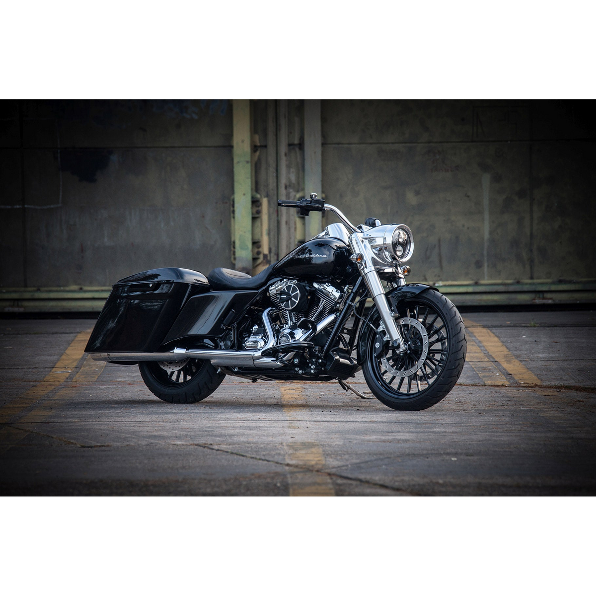 Rick's V-Team T17 Stainless Road King Handlebar 6"