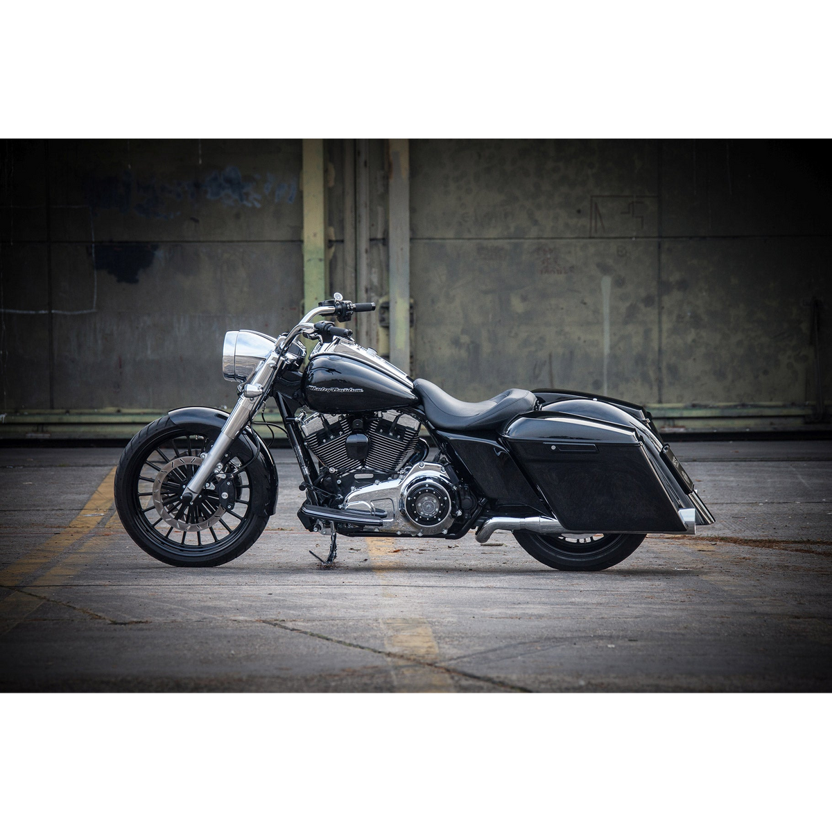 Rick's V-Team T17 Stainless Road King Handlebar 6"