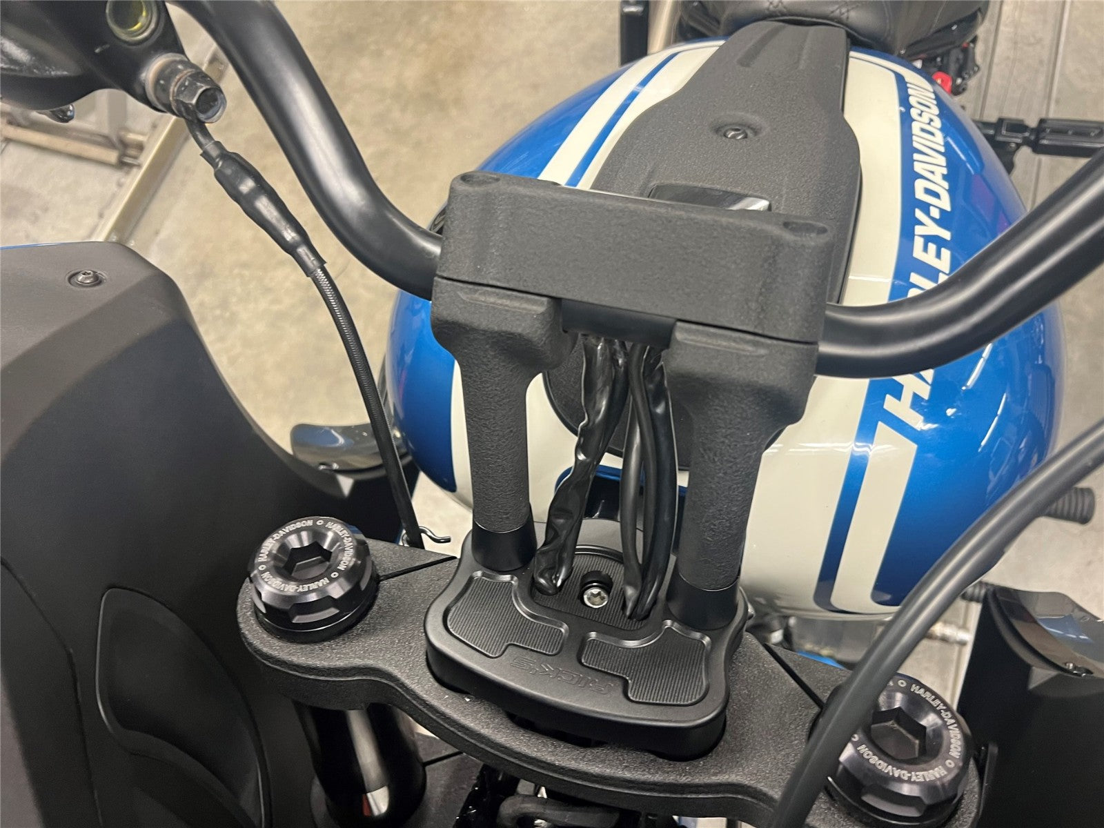 Rick's 40mm Riser Relocation - Low Rider S/ST