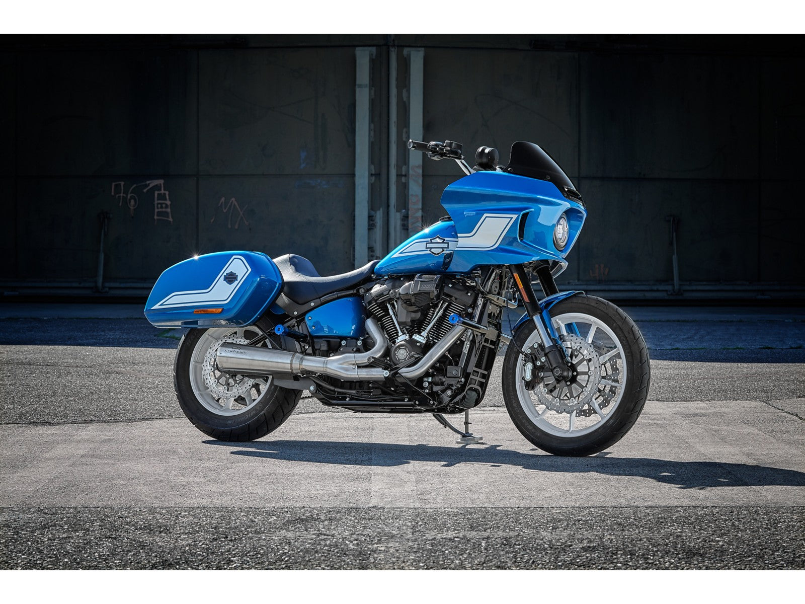 Rick's Clubstyle Riser Pullback "S" With Gauge Housing