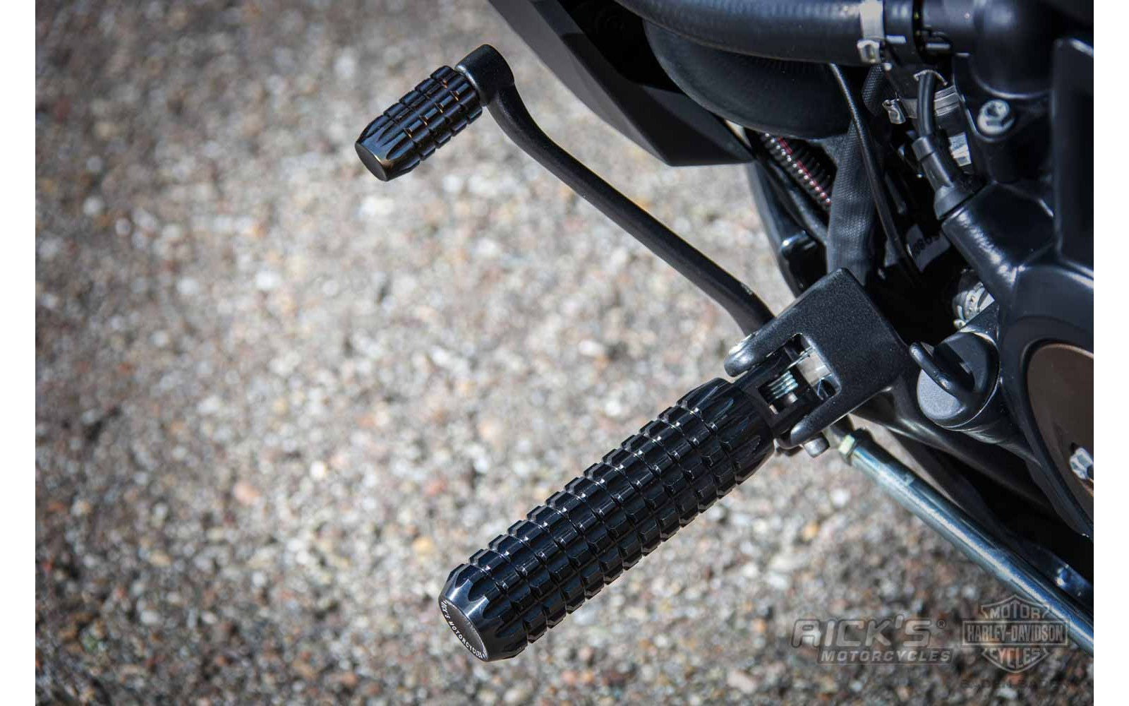 Rick's Shift Peg AK4.7 Schwarz - Sportster S / Nightster