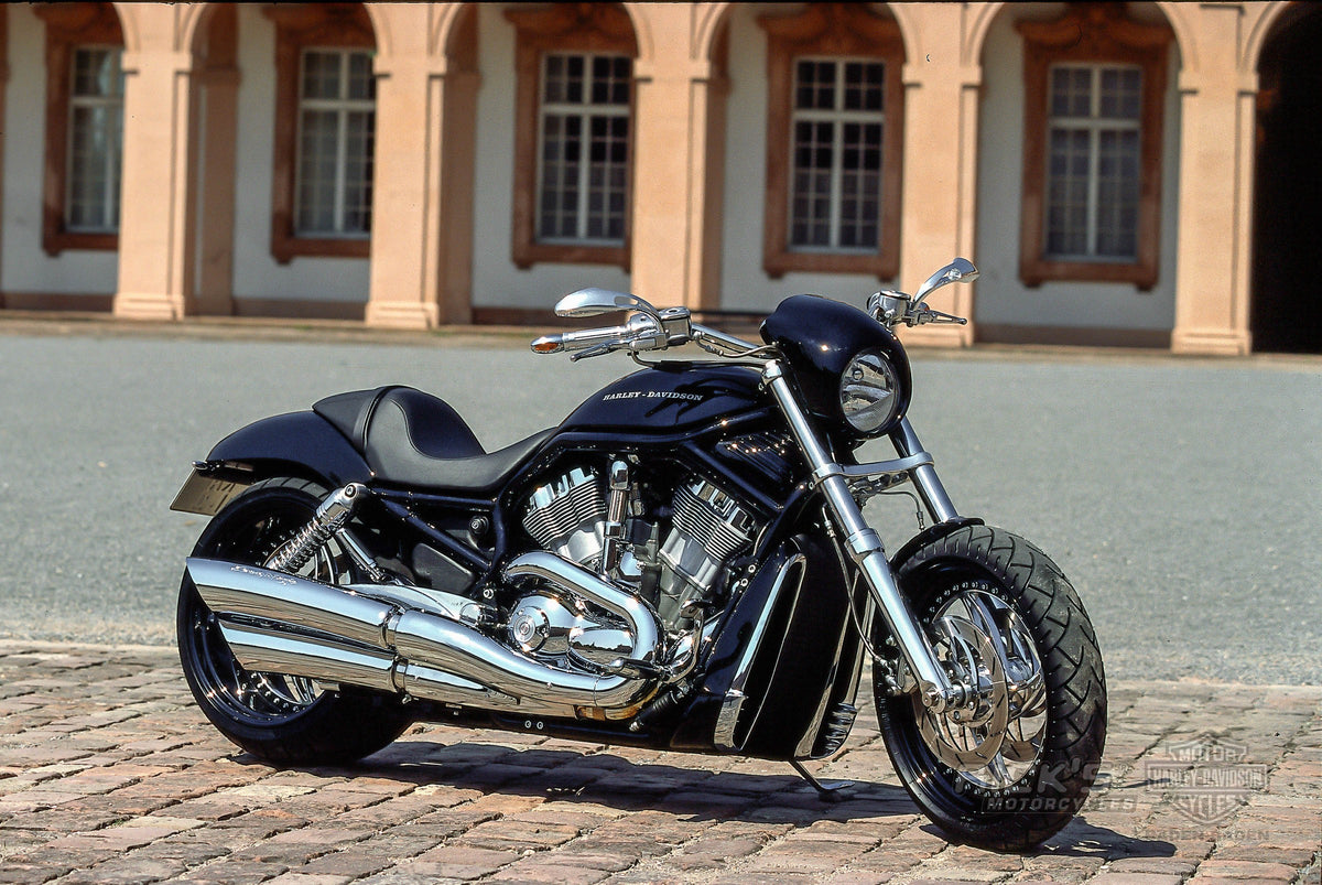 Rick's Freestyle wheels on a custom Harley-Davidson