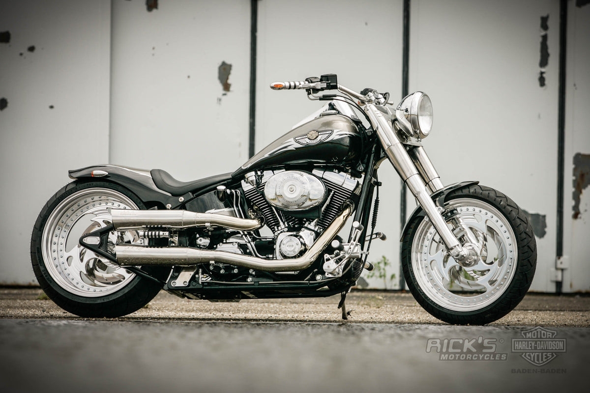 Rick's H.Lector wheels on a custom Harley-Davidson