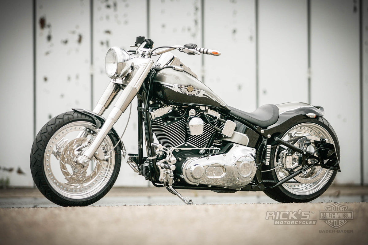 Rick's H.Lector wheels on a custom Harley-Davidson