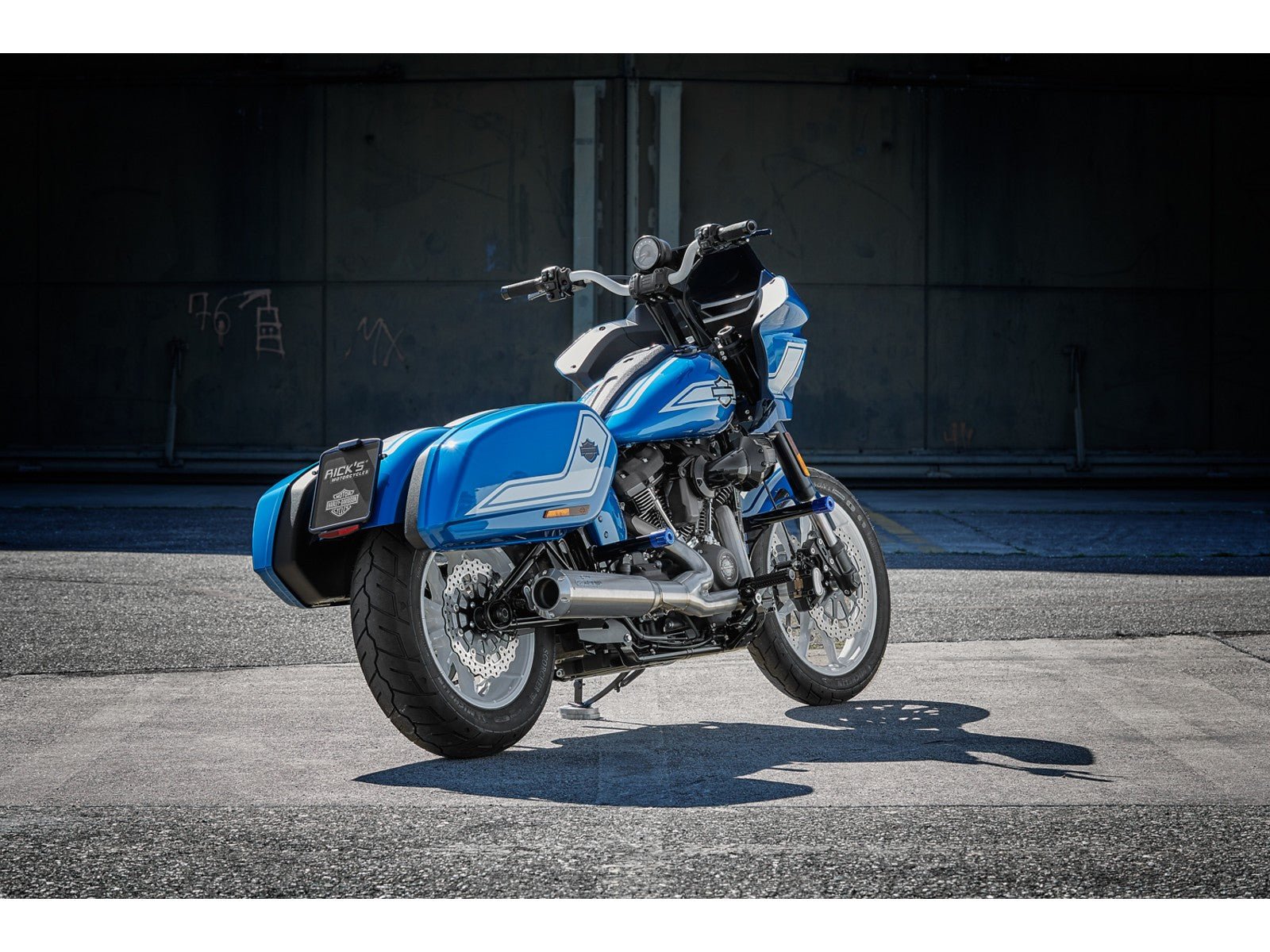 Rick's 3.2" Clubstyle Handlebars - Softail 18-24 / Touring 14-23