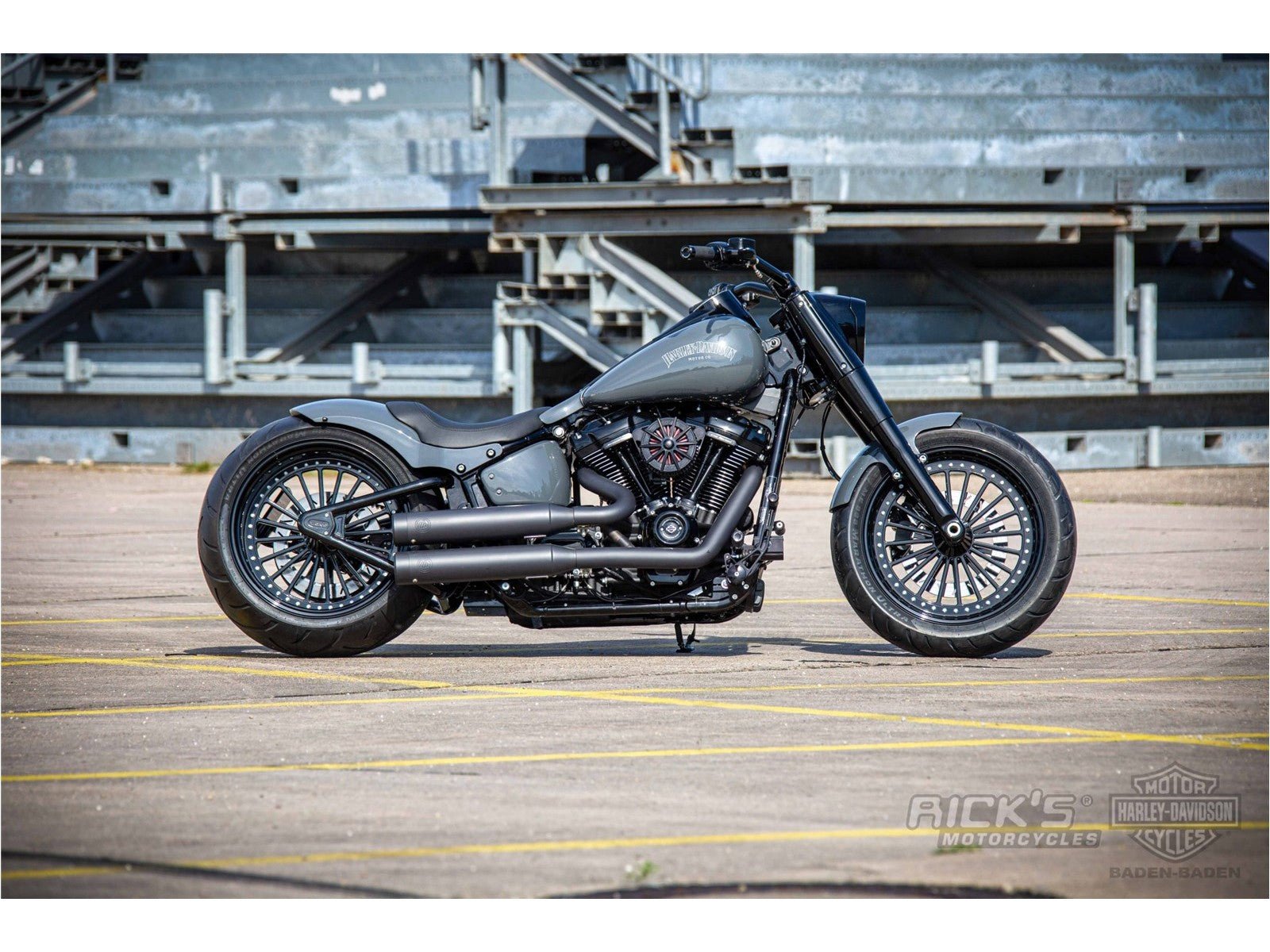 Rick's 300 Steel Rear Fender - Softail Wide 18 - up - Rick's Motorcycles USA - Custom Parts for Harley - Davidson