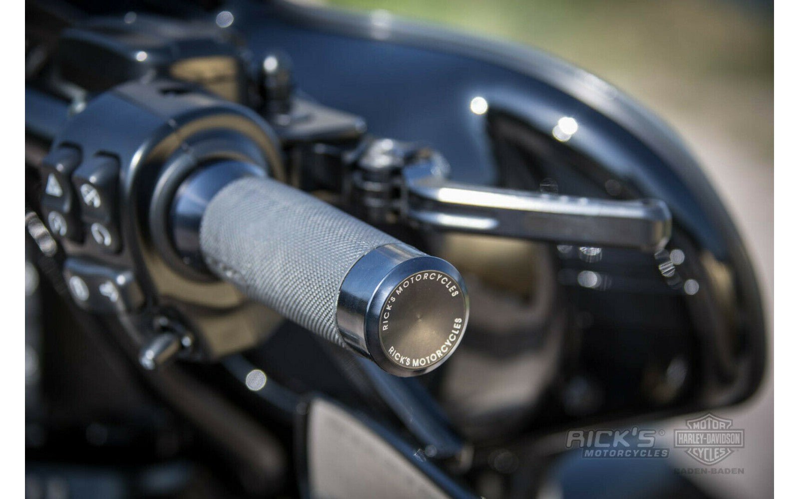 Rick's Adjustable Levers Set "Good Guys" Black - Dyna 96 - 17 / Softail 99 - 14 - Rick's Motorcycles USA - Custom Parts for Harley - Davidson