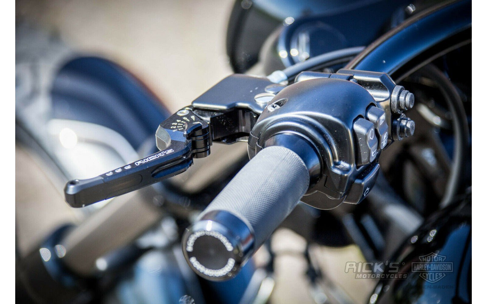 Rick's Adjustable Levers Set "Good Guys" Black - Softail 18 - up - Rick's Motorcycles USA - Custom Parts for Harley - Davidson