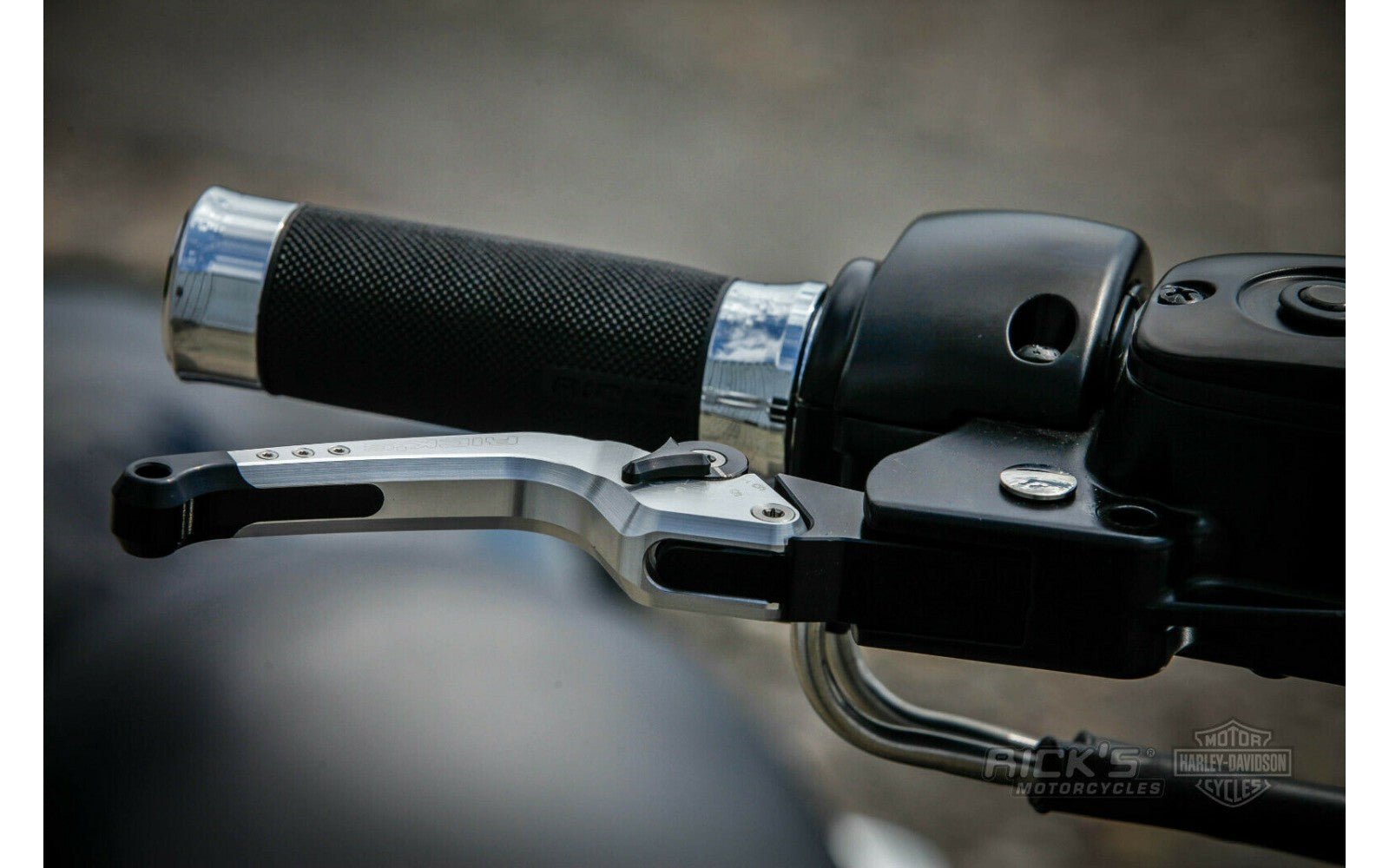 Rick's Adjustable Levers Set "Good Guys" Silver - Sportster 04 - 13 - Rick's Motorcycles USA - Custom Parts for Harley - Davidson