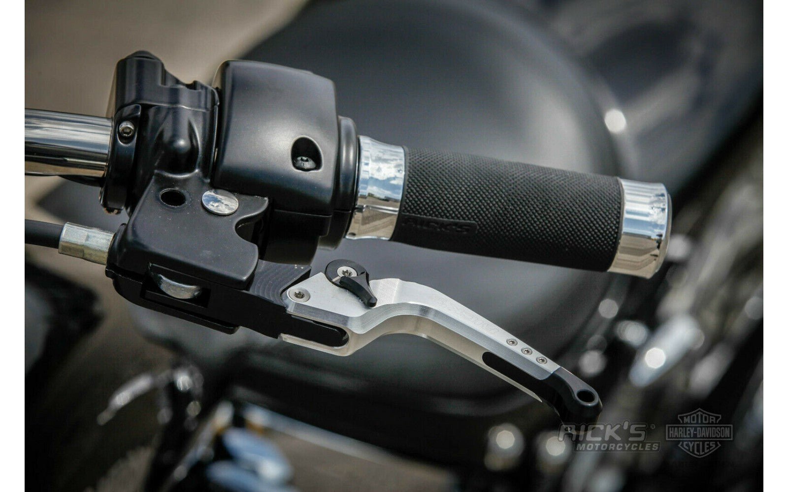 Rick's Adjustable Levers Set "Good Guys" Silver - V - Rod 02 - 05 - Rick's Motorcycles USA - Custom Parts for Harley - Davidson