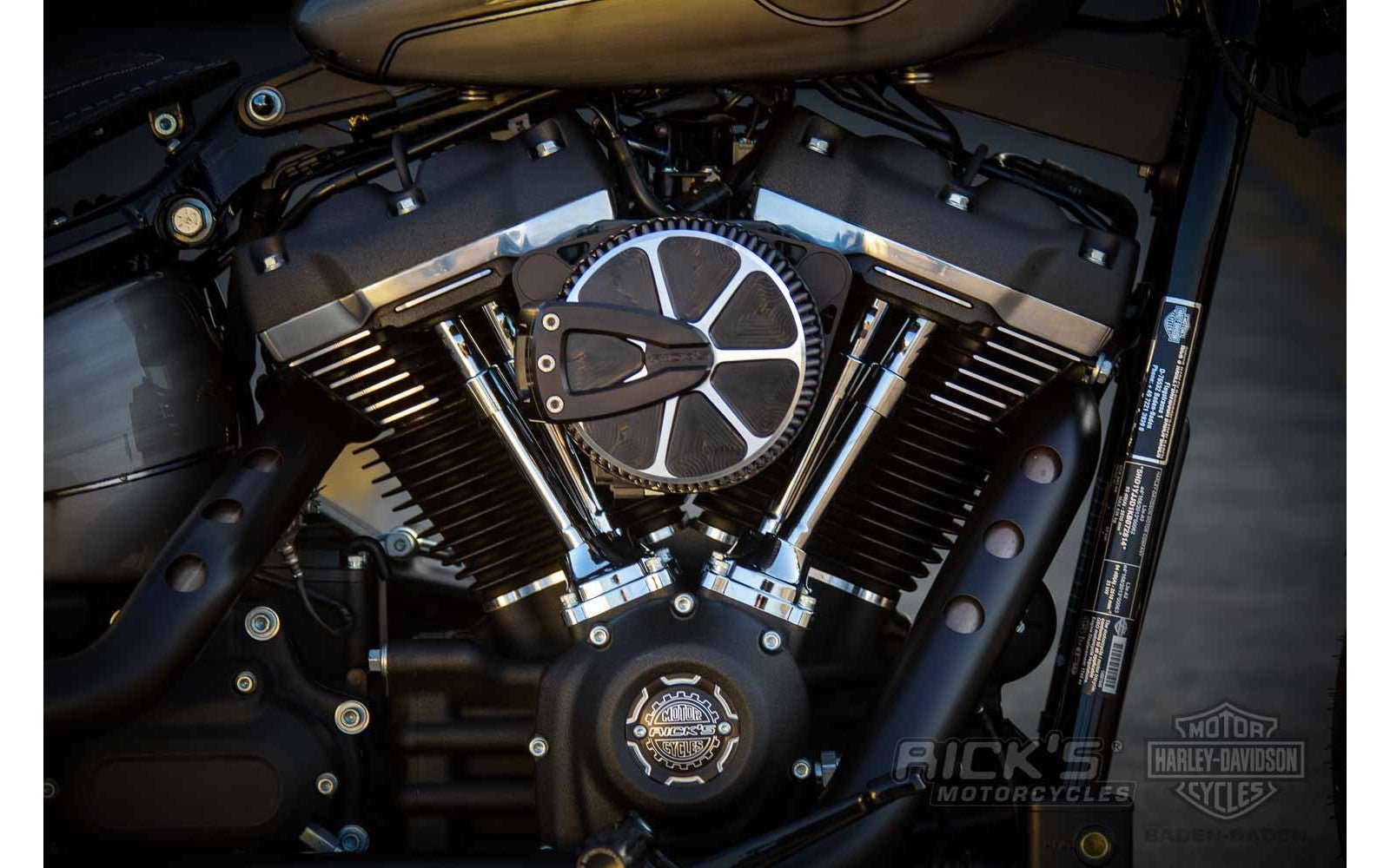 Rick's Air Filter "Good Guys" - Softail 18-20 107ci