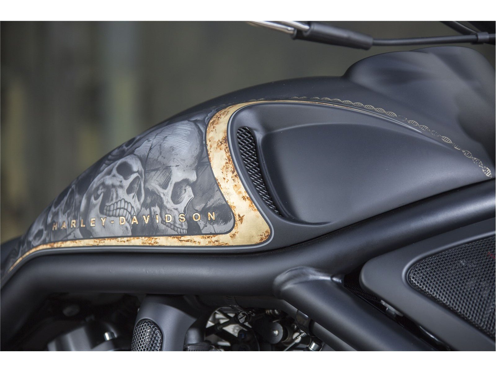 Rick's Airbox Cover “Race” - V - Rod 02 - 17 - Rick's Motorcycles USA - Custom Parts for Harley - Davidson