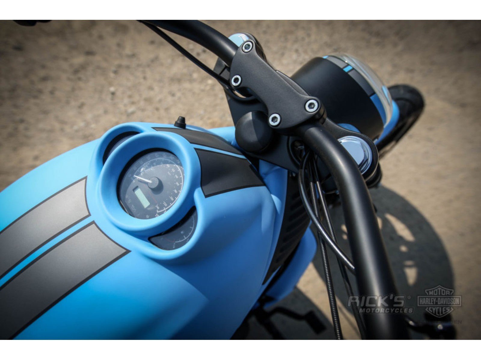 Rick's Airbox Cover "Streetfighter" - V - Rod 02 - 17 - Rick's Motorcycles USA - Custom Parts for Harley - Davidson