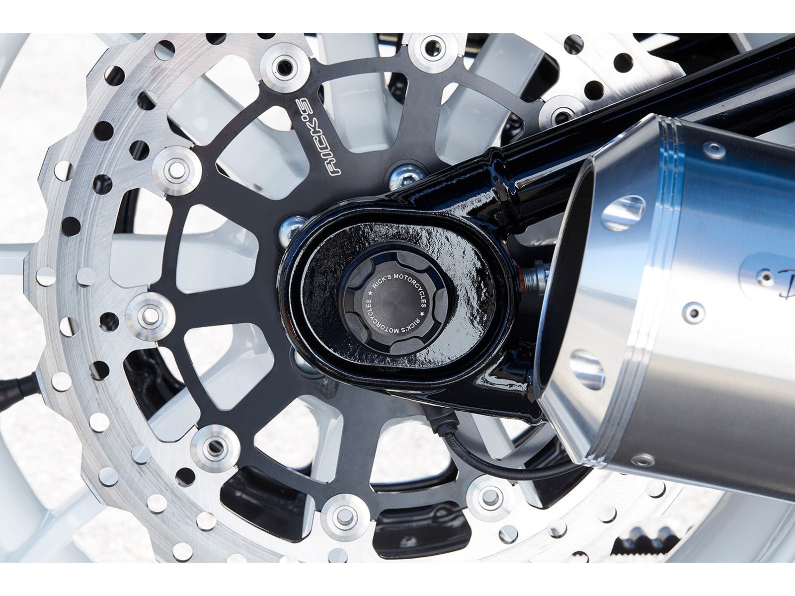 Rick's Axle Cover Set Premium - Fat Bob 18-up
