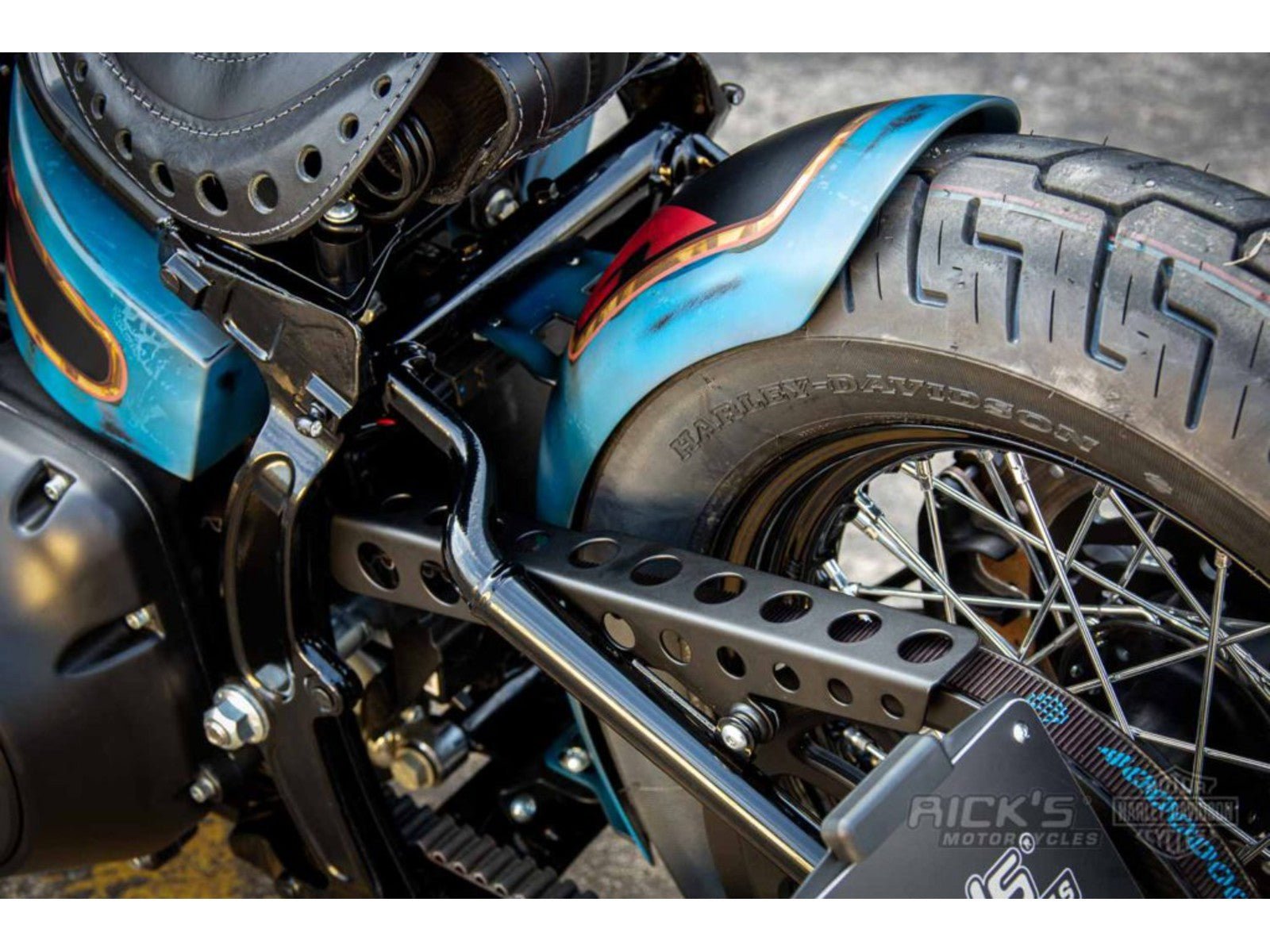 Rick's Belt Guard Round Cut Gloss - Softail 08–17