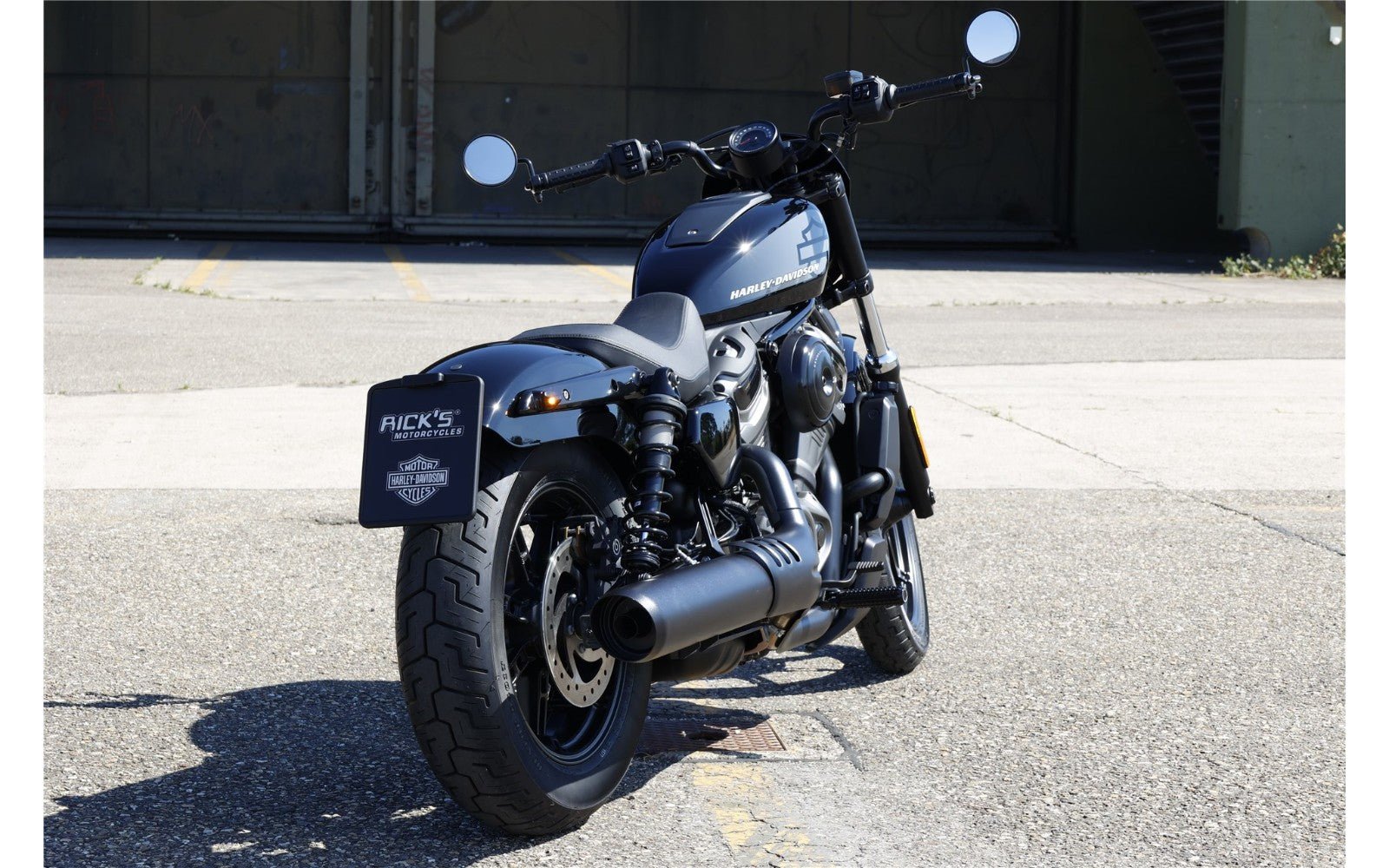 Rick's Center License Plate Bracket - Nightster 22-up