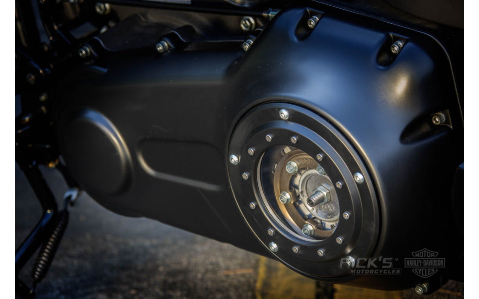 Rick's Derby Cover "Bullauge" Matte Black - Softail 07 - up - Rick's Motorcycles USA - Custom Parts for Harley - Davidson