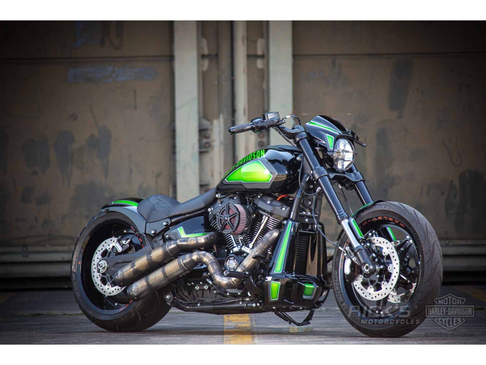 Rick's Footpegs "AK4.7" Black - Softail 18 - up / Sportster S - Rick's Motorcycles USA - Custom Parts for Harley - Davidson