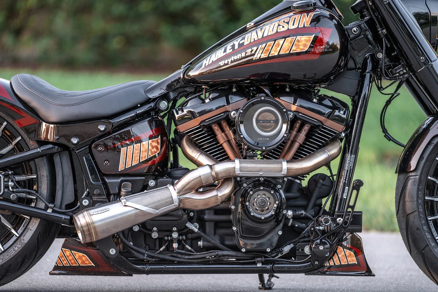 Rick's Forward Controls "AK4.7" +4in Black - Softail 18-up