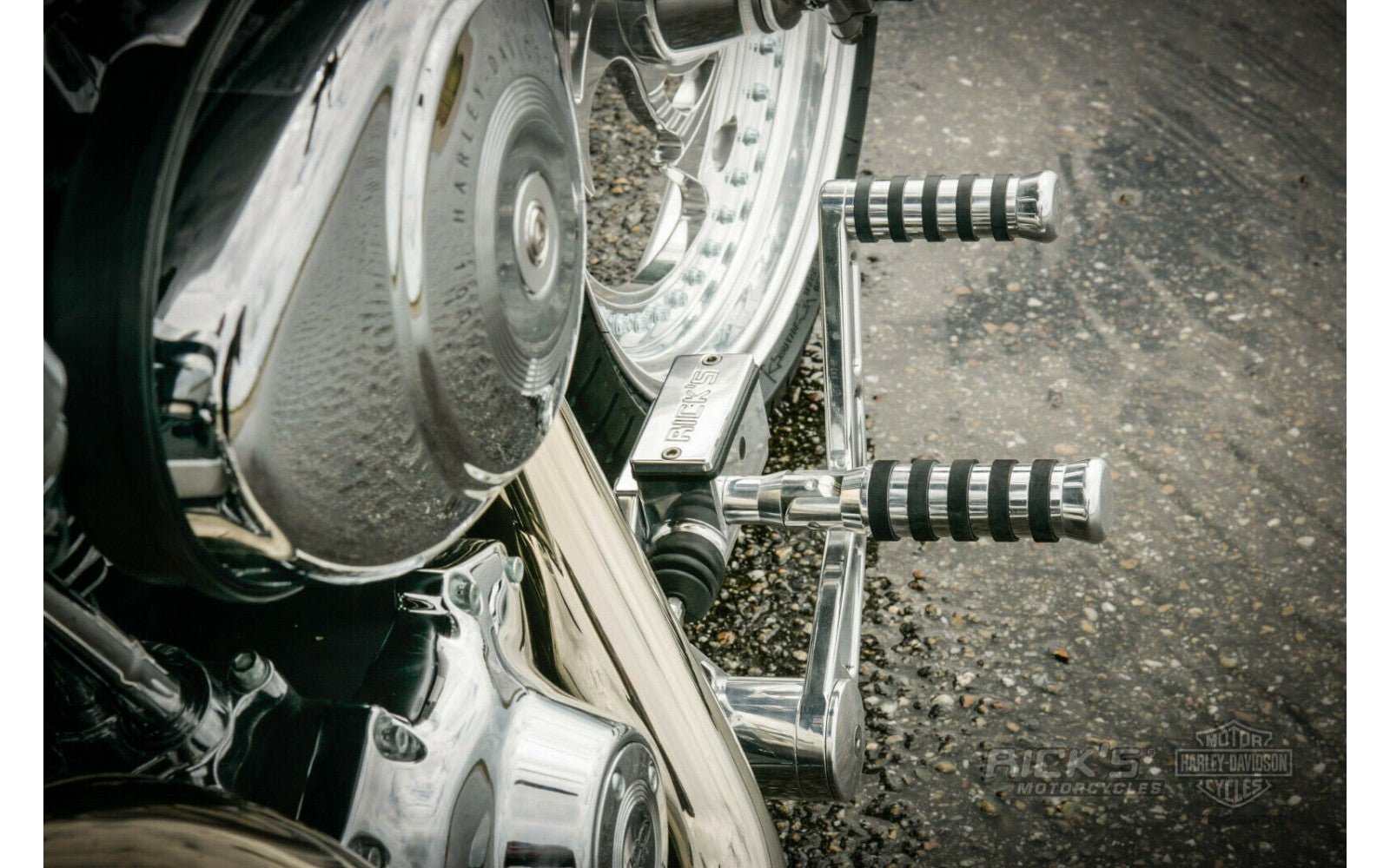 Rick's Forward Controls "O - Ring" +4in Polished - Softail 18 - up - Rick's Motorcycles USA - Custom Parts for Harley - Davidson