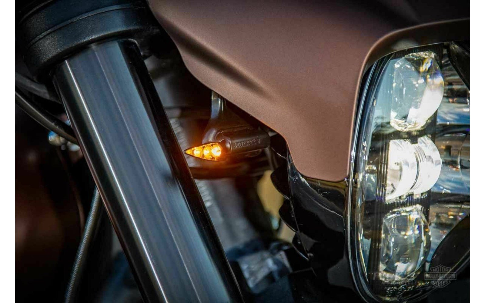 Rick's Front Indicator Brackets with indicators - FXDR