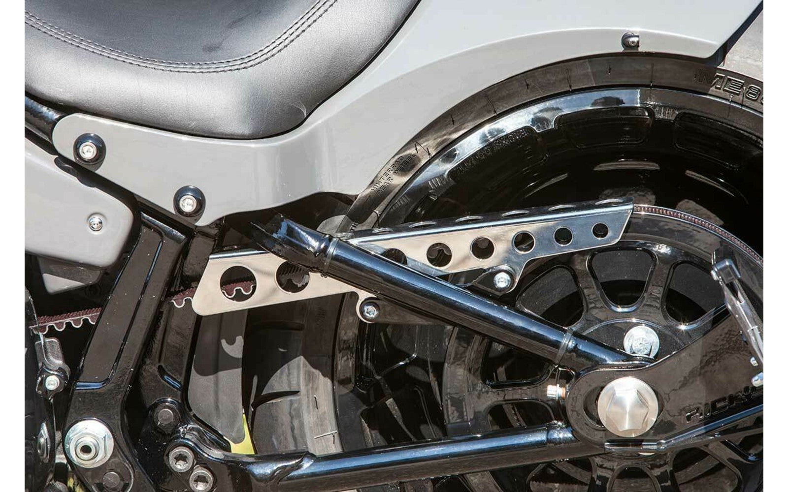 Rick's Belt Guard Polished Round Cut - Softail 18-up