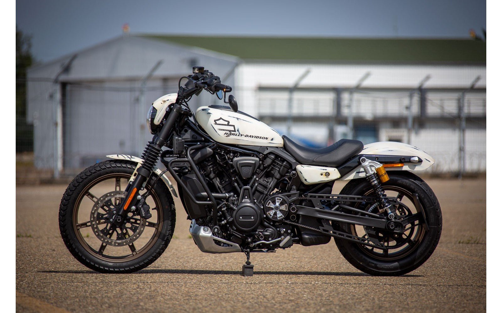 Rick's License Plate Bracket / Matte Black - Nightster 22-up