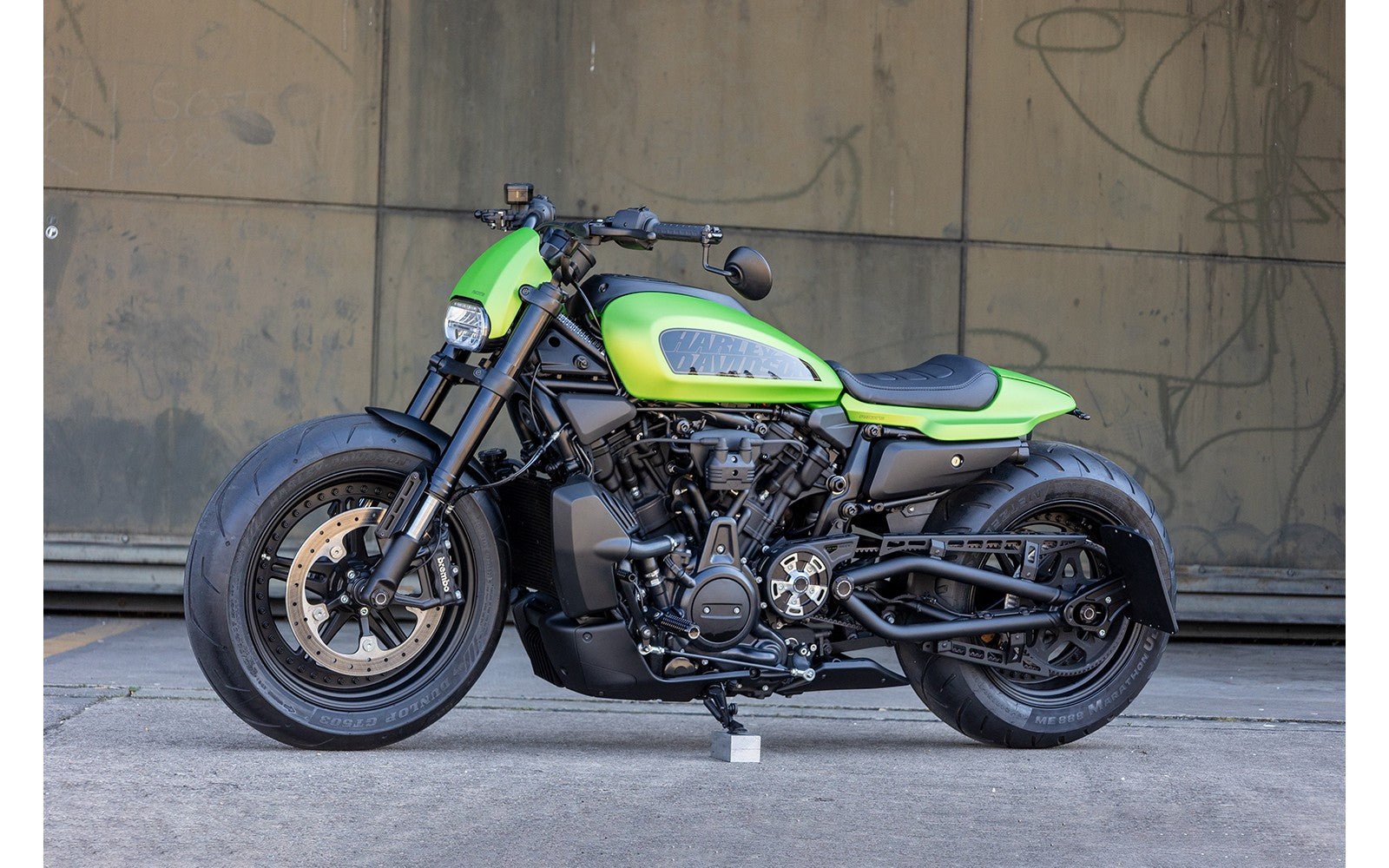 Rick's License Plate Holder Bracket / Matte Black - Sportster S 21-up