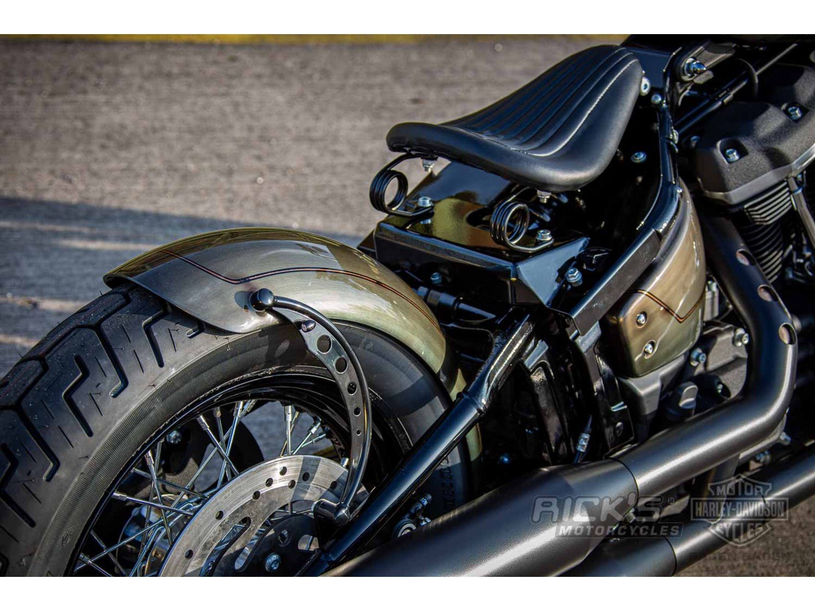 Rick's Solo Seat "Bobber" Conversion Bracket - Softail 18-up